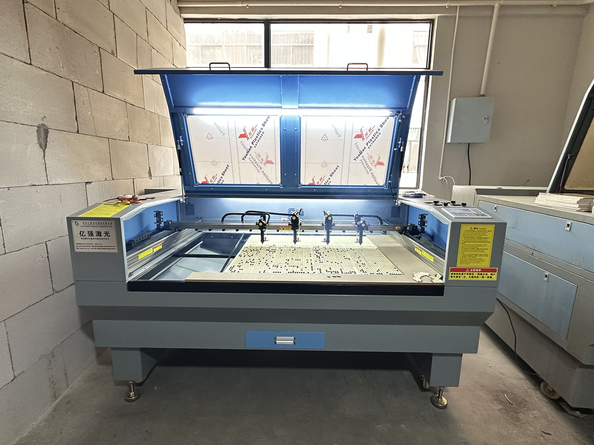 1410，2个头150w，2个头180w (1).jpg